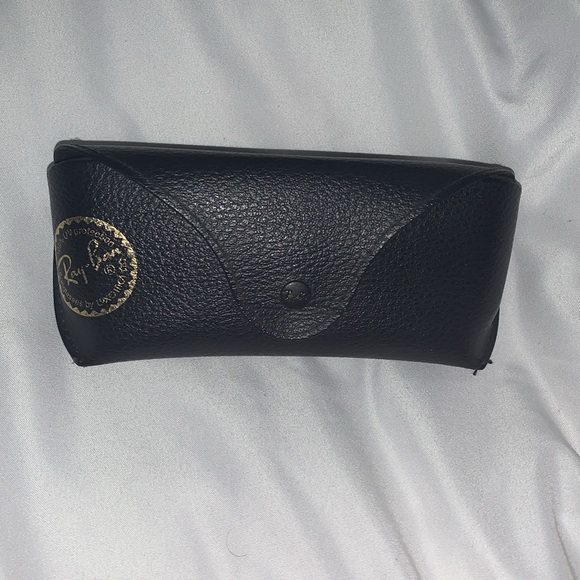 Ray-Ban New Wayfarer White and black. - Picture 7 of 7